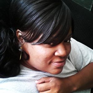 Meet your Posher, Akisha